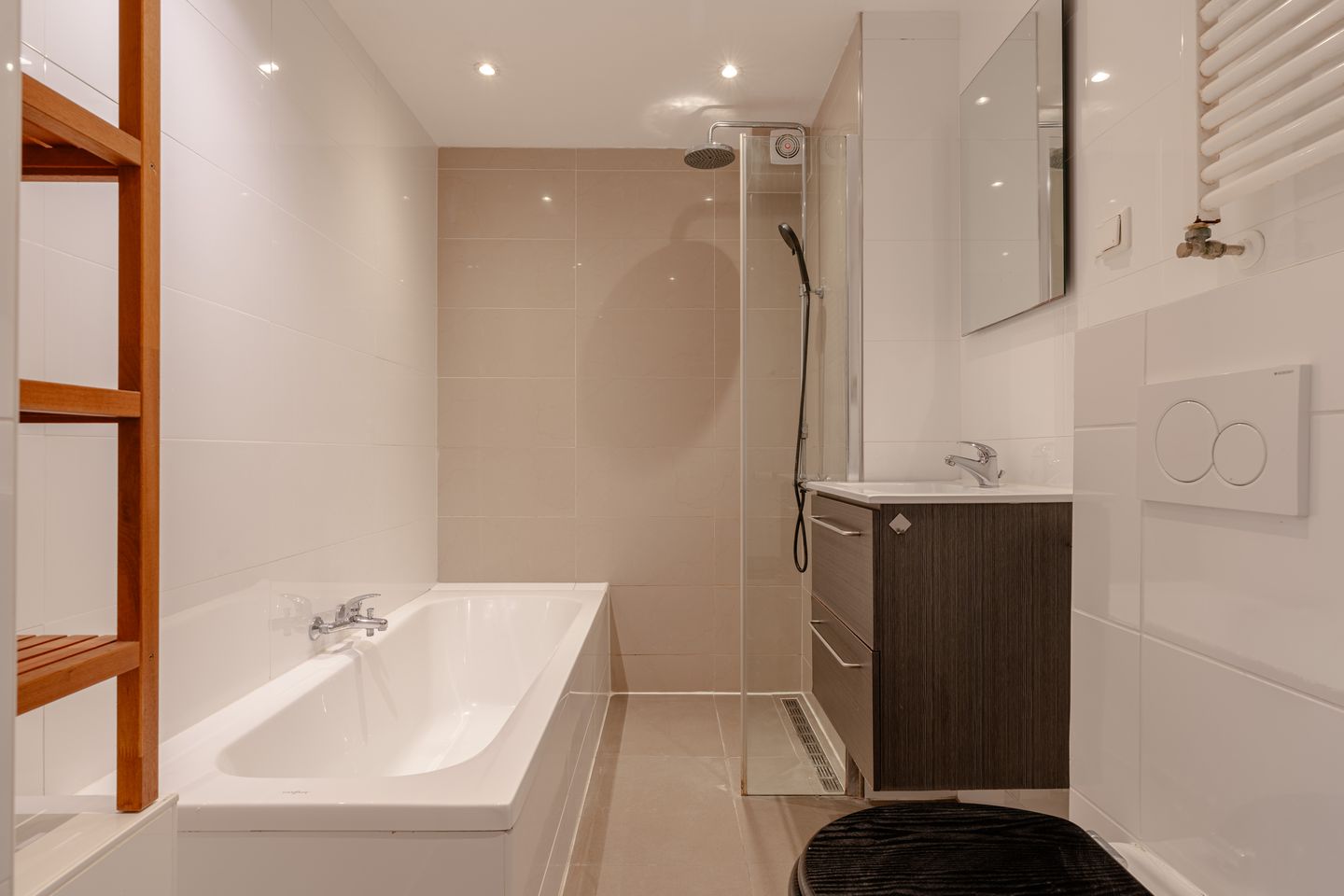 Foto 20 van Sassenheimstraat 67-2