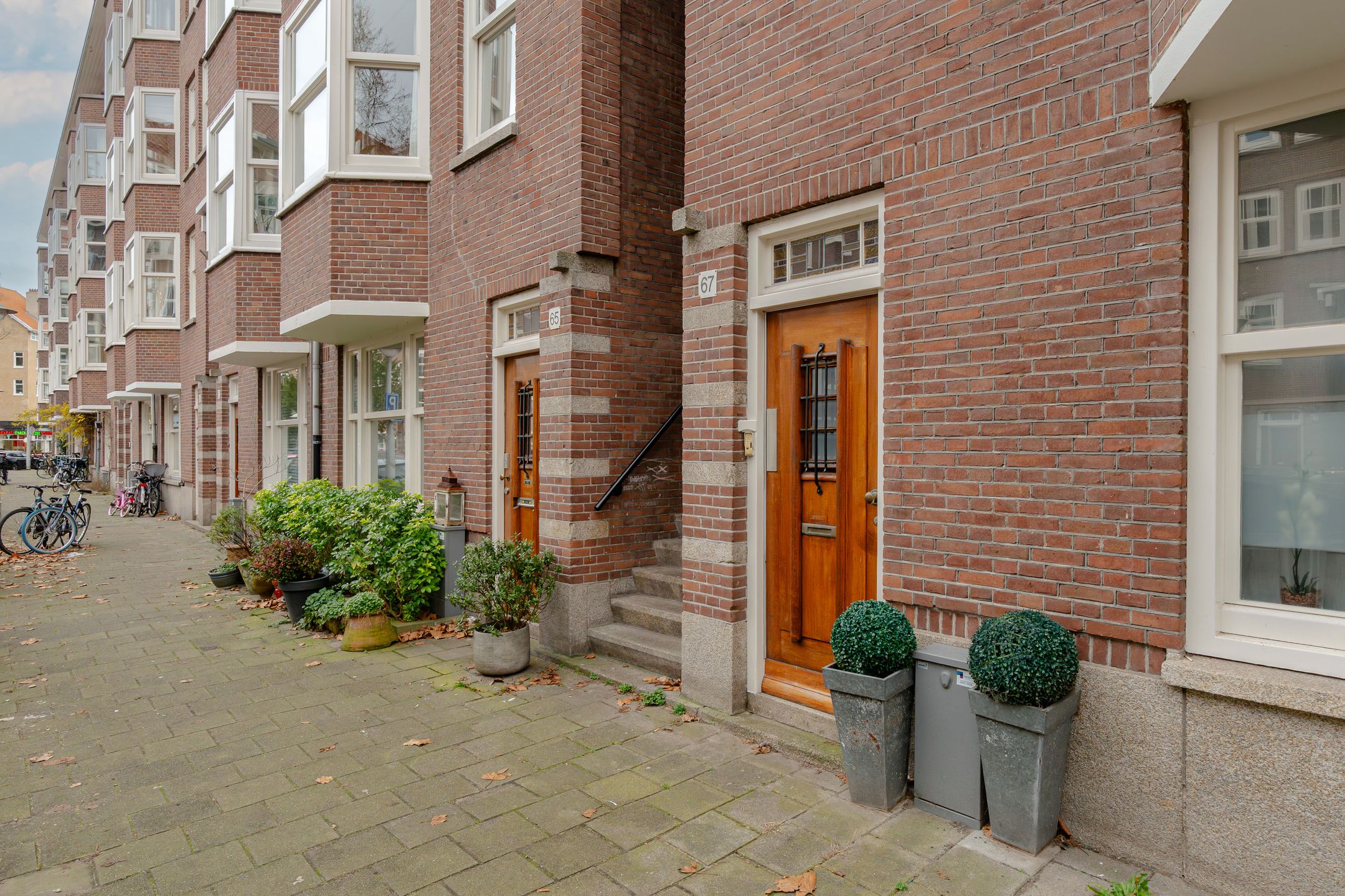 Foto 21 van Sassenheimstraat 67-2