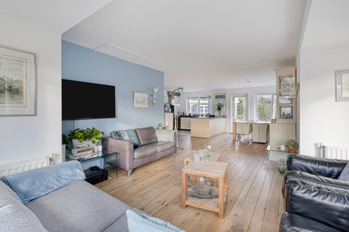 Foto 11 van C.W. Sturmstraat 3