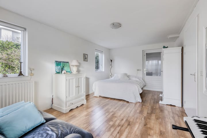 Foto 27 van C.W. Sturmstraat 3