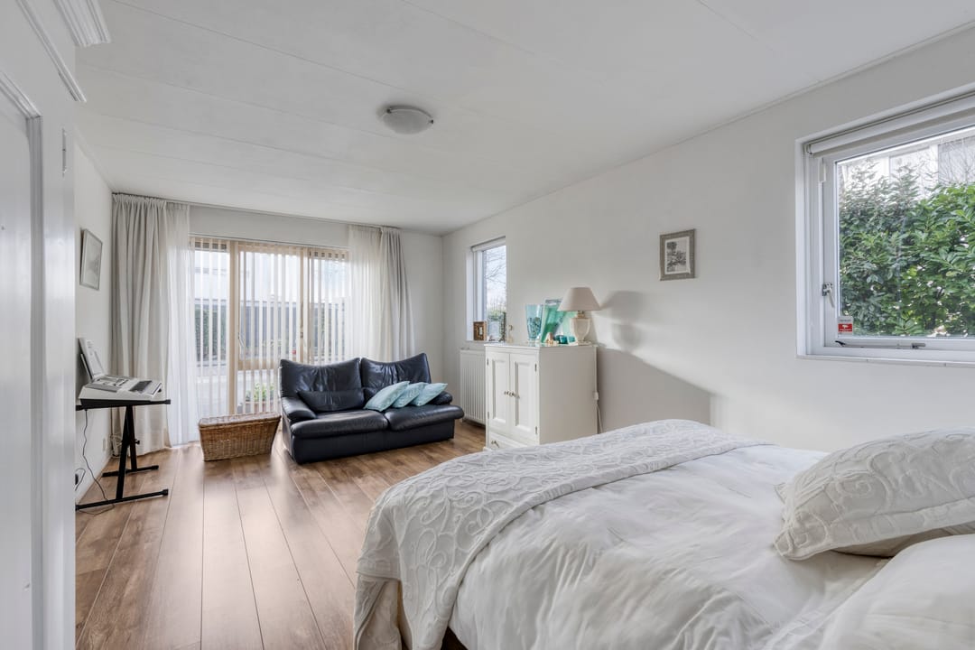 Photo 28 of C.W. Sturmstraat 3