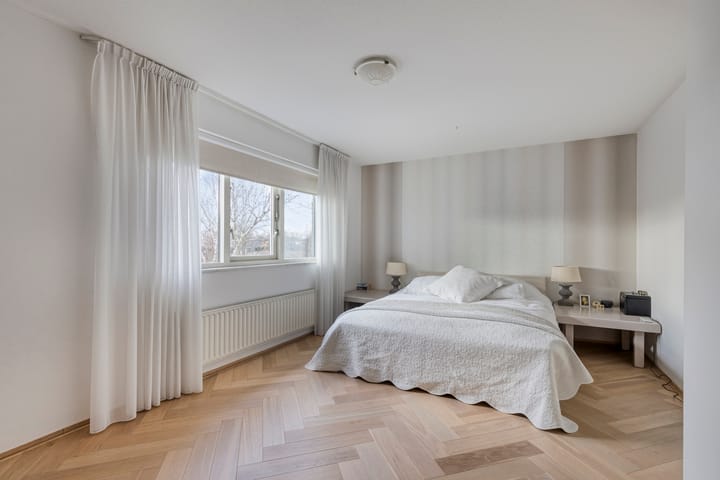 Foto 33 van C.W. Sturmstraat 3