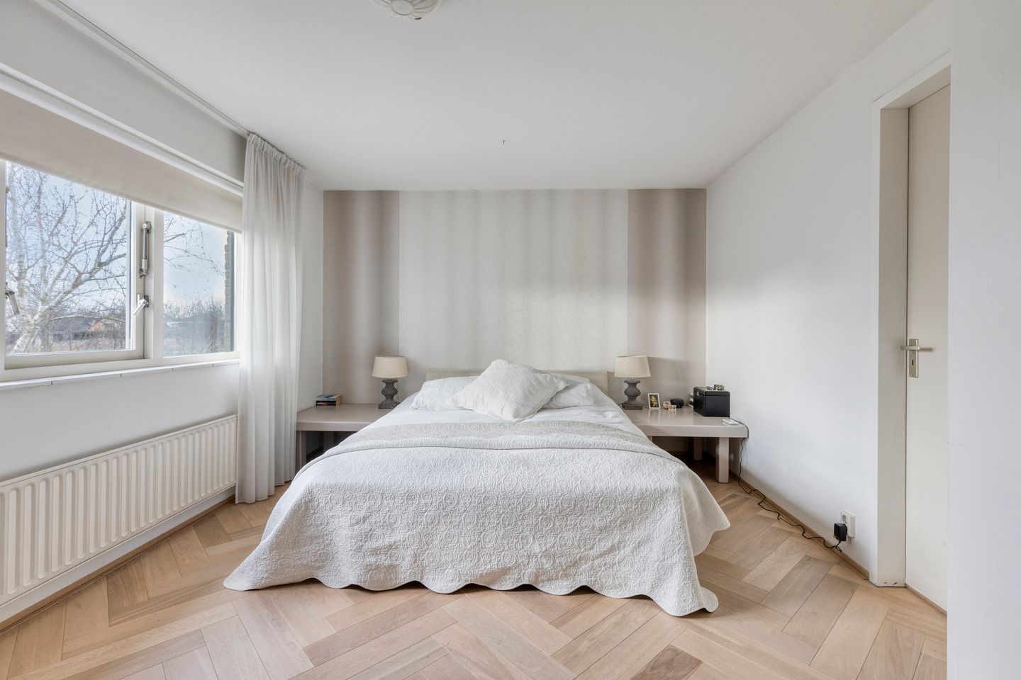 Photo 34 of C.W. Sturmstraat 3