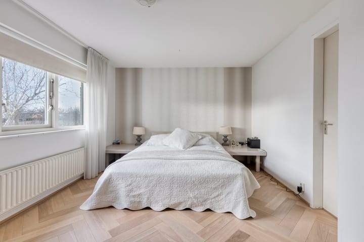 Foto 34 van C.W. Sturmstraat 3