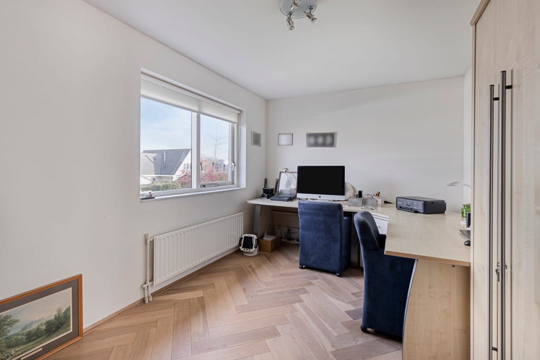 Photo 41 of C.W. Sturmstraat 3