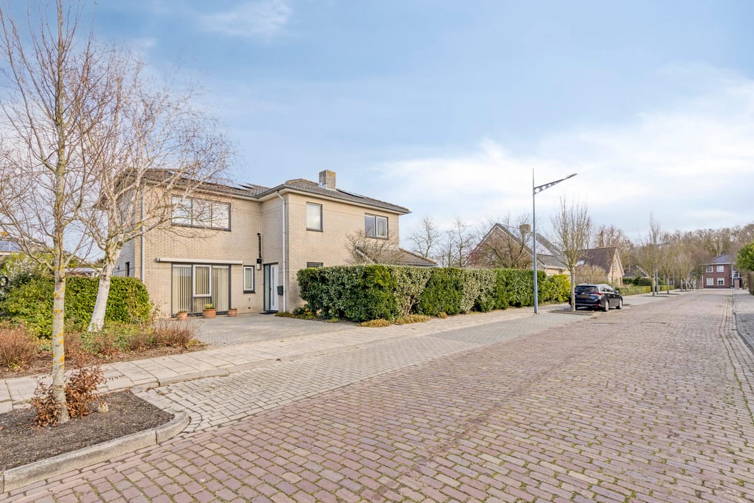 Photo 58 of C.W. Sturmstraat 3