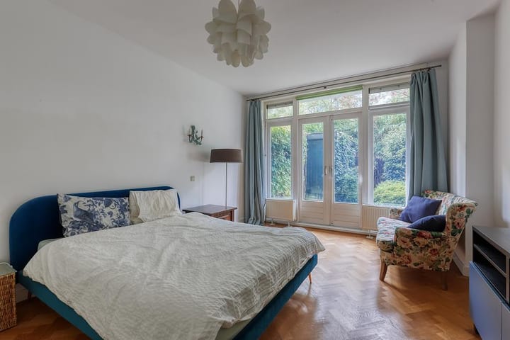 Foto 23 van Van der Aastraat 102