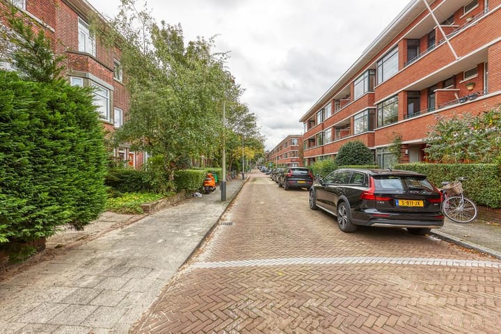 Foto 34 van Van der Aastraat 102