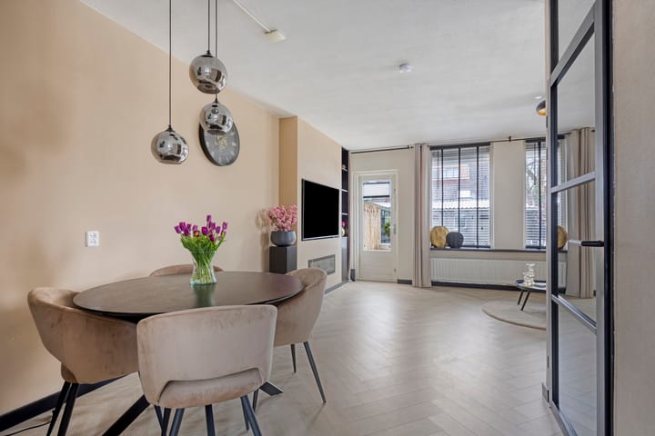 Foto 3 van Zwaanstraat 2