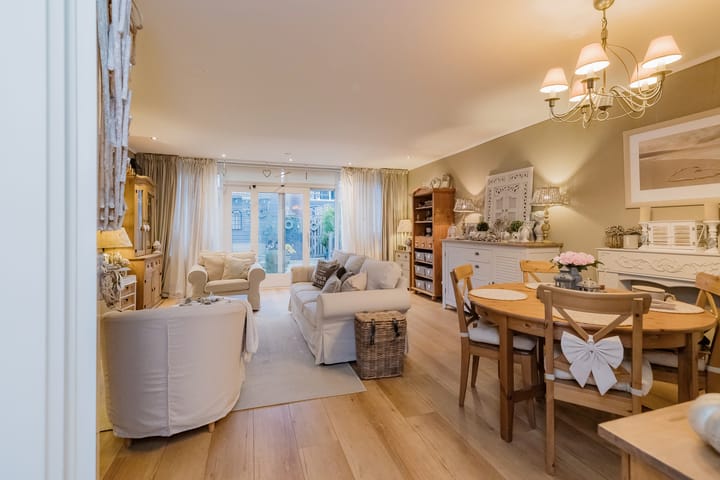 Foto 4 van Zwanebloembocht 108