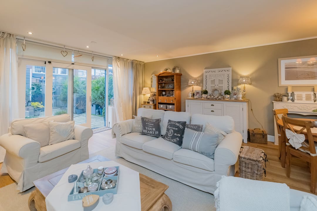 Foto 13 van Zwanebloembocht 108