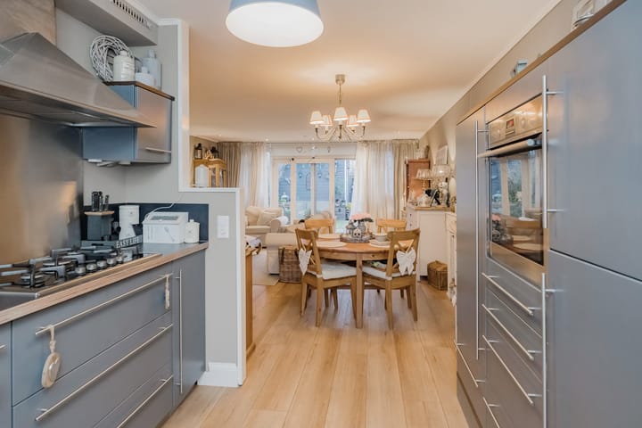 Photo 24 of Zwanebloembocht 108