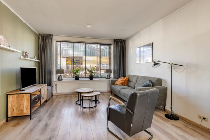 Foto 8 van Freule van Dorthstraat 11