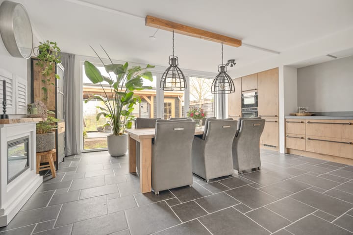 Photo 6 of Krooshofstraat 46