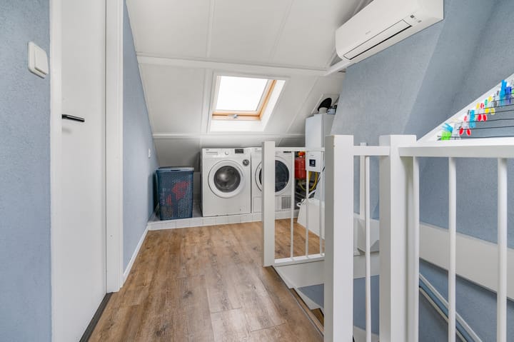 Photo 21 of Krooshofstraat 46