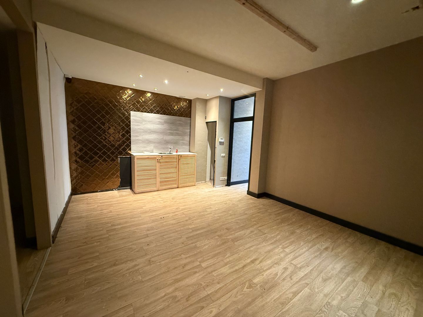 View photo 5 of Gentsestraat 13