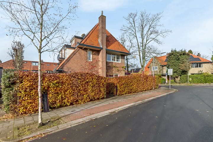 Foto 43 van Helmerslaan 2