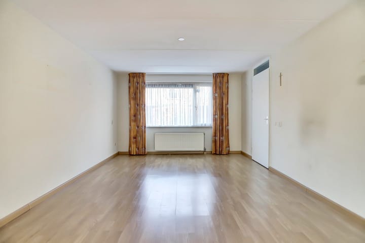 Photo 2 of Victor Slingelandstraat 24