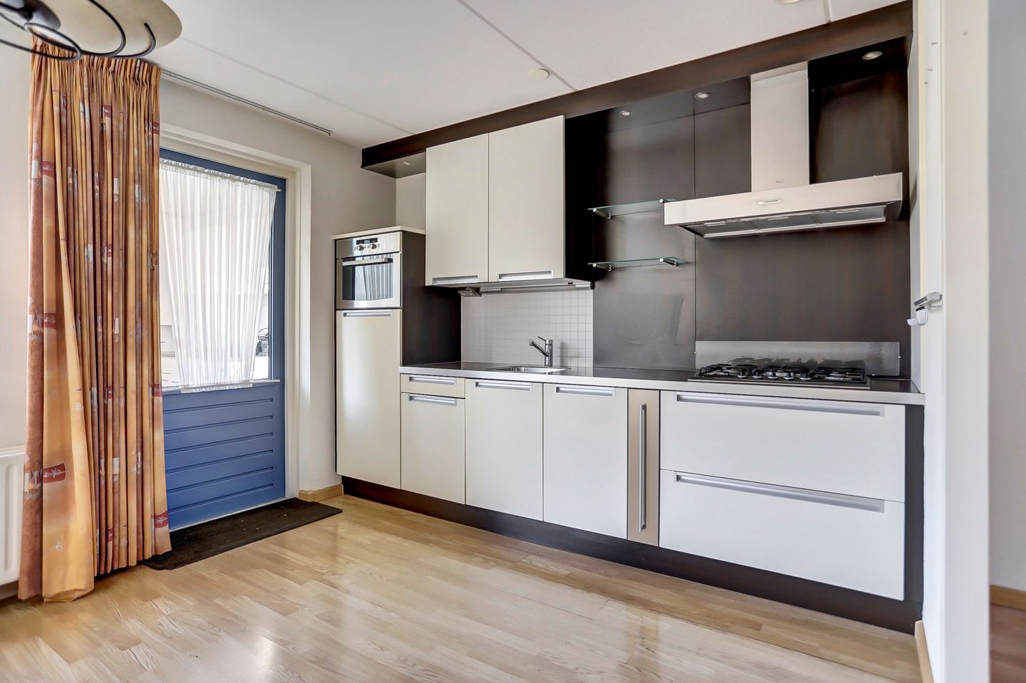 Foto 4 van Victor Slingelandstraat 24