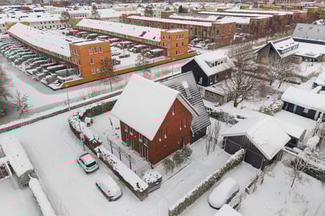 undefined main image