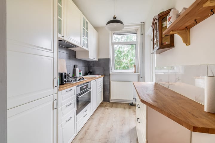 Foto 14 van Enthofstraat 16-2