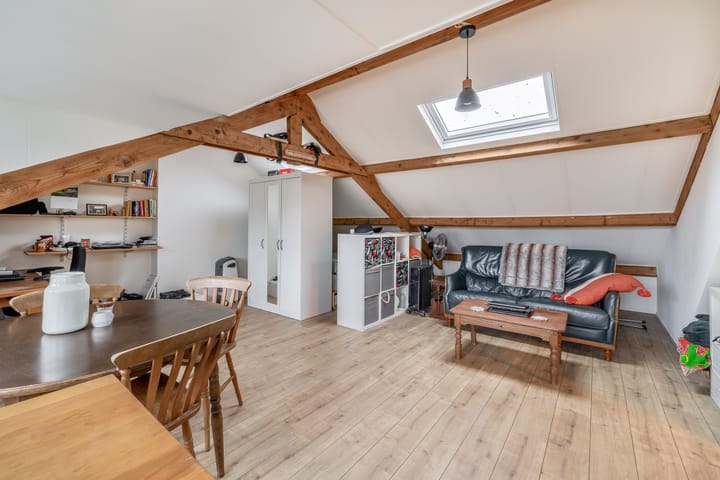 Foto 23 van Enthofstraat 16-2