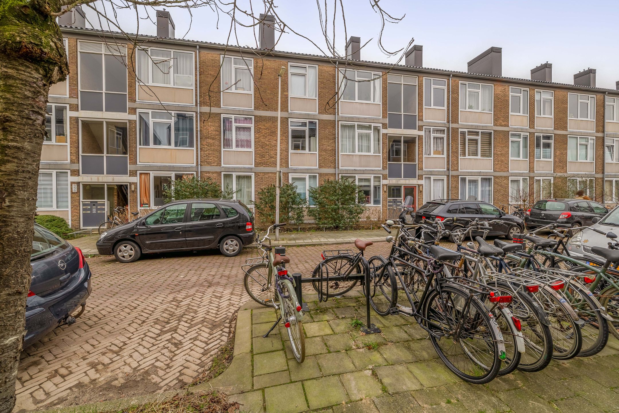 Foto 30 van Enthofstraat 16-2