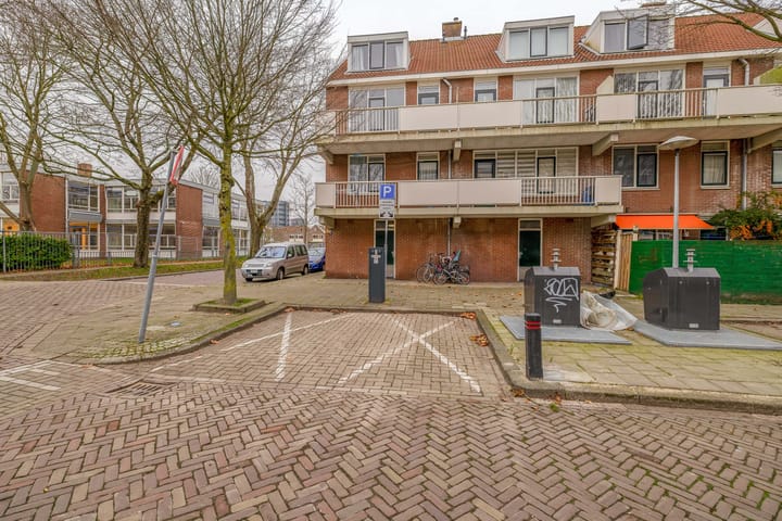 Foto 32 van Enthofstraat 16-2