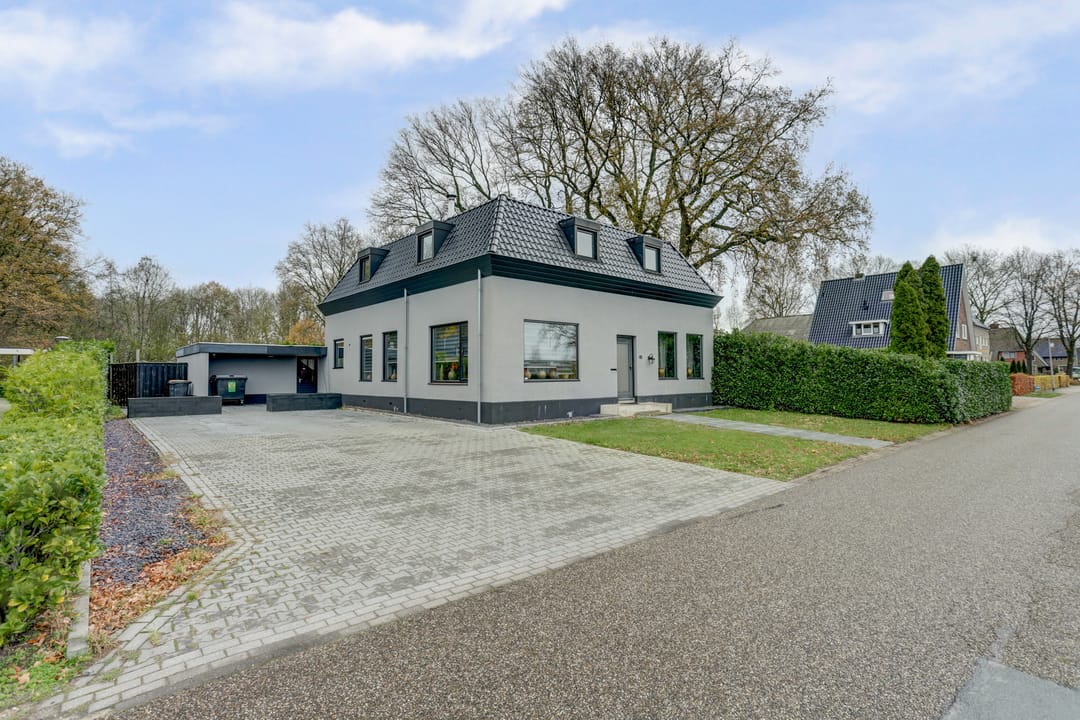 Photo 2 of Parallelweg 40