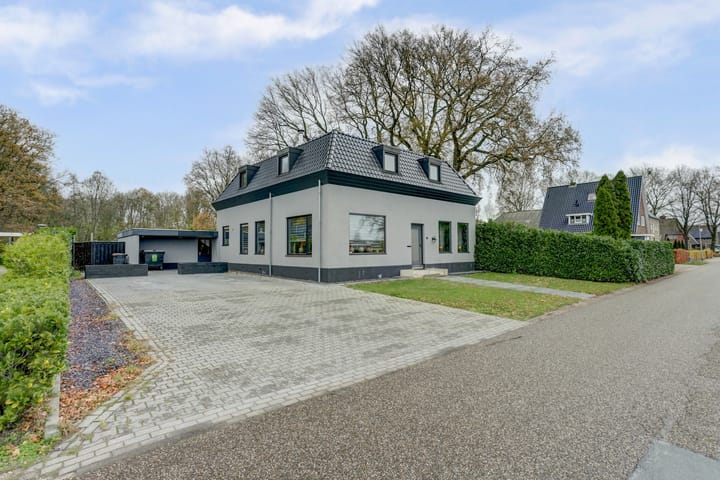 Foto 2 van Parallelweg 40