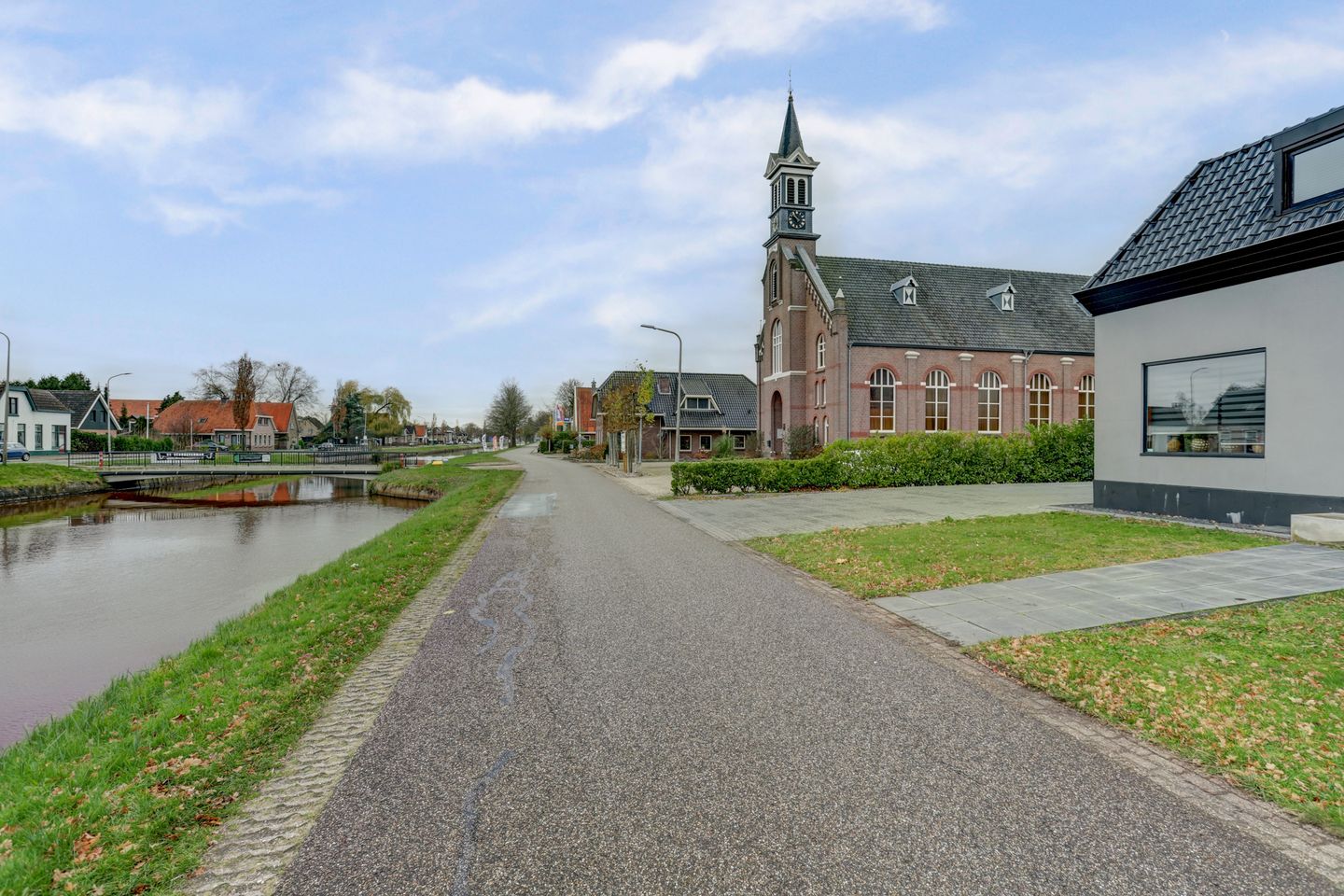 Photo 4 of Parallelweg 40