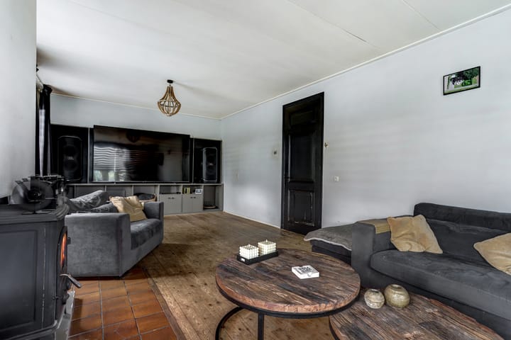 Foto 10 van Parallelweg 40