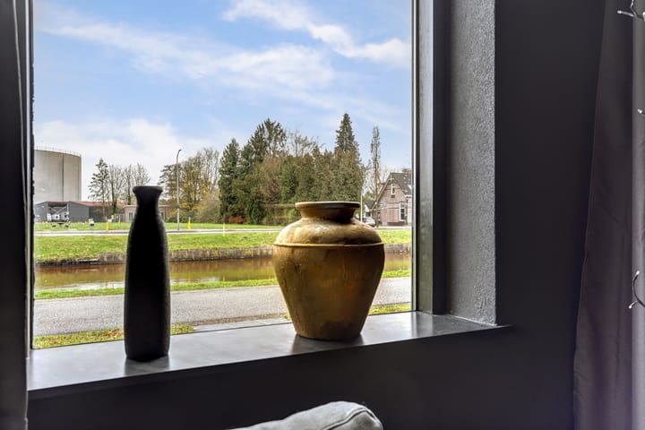 Foto 12 van Parallelweg 40