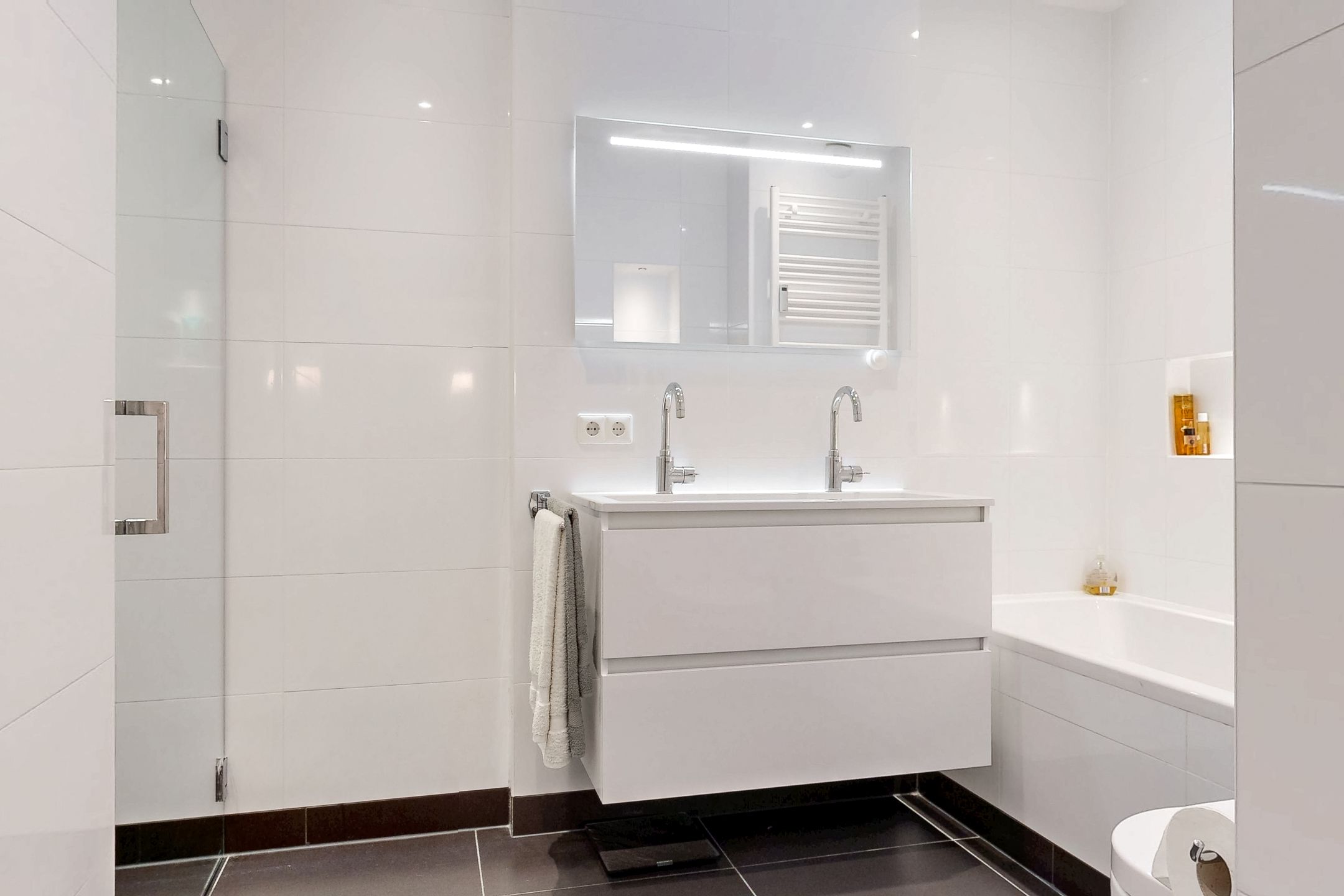 Photo 15 of Else Mauhslaan 141