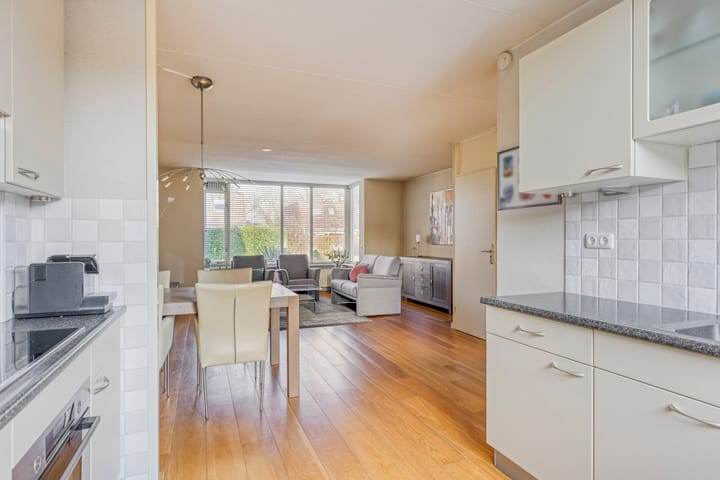 Foto 13 van Limburgsingel 98