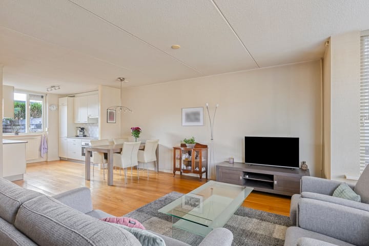 Foto 22 van Limburgsingel 98