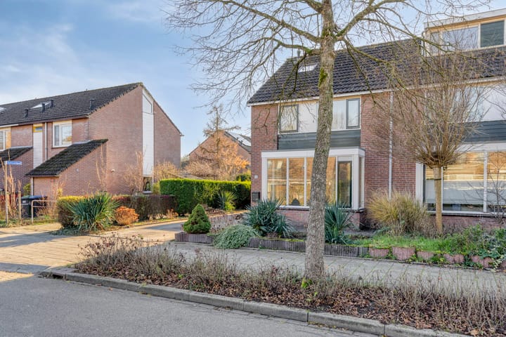 Foto 51 van Limburgsingel 98