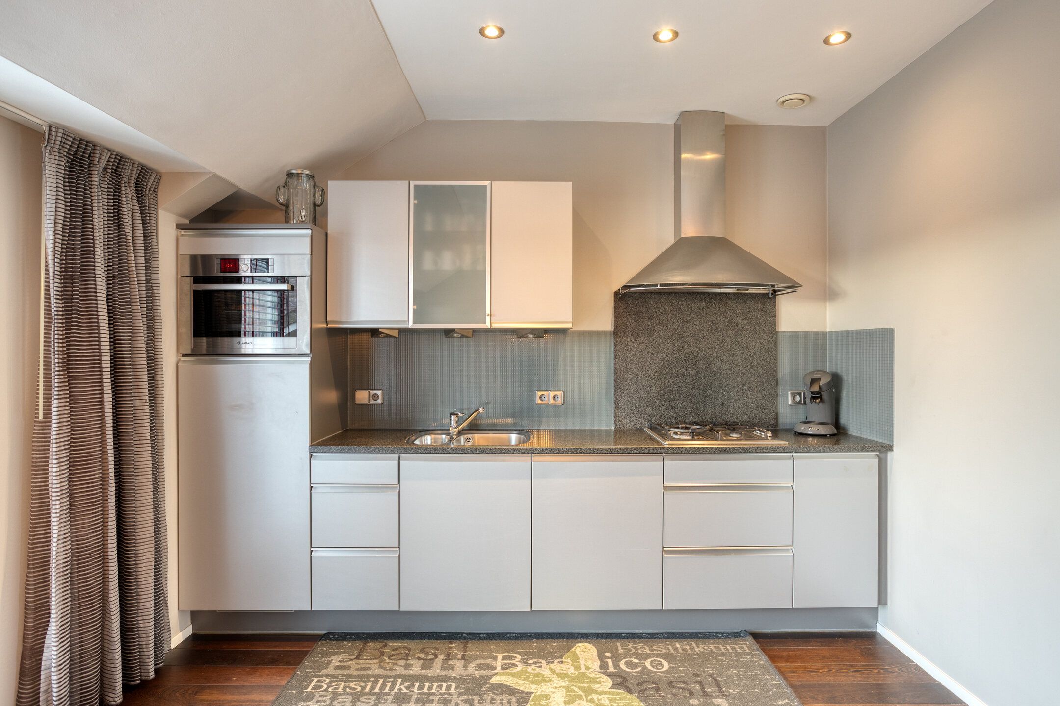 Foto 12 van Piet van Thielplein 7-B