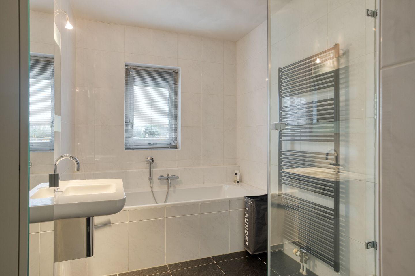 Foto 19 van Piet van Thielplein 7-B