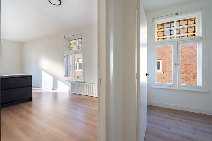 Foto 8 van Strijensestraat 70-B