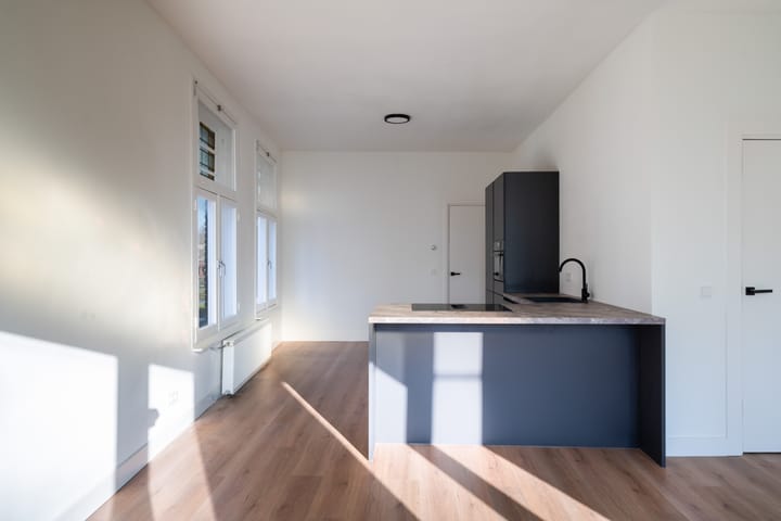 Foto 12 van Strijensestraat 70-B