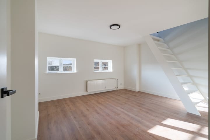 Foto 32 van Strijensestraat 70-B