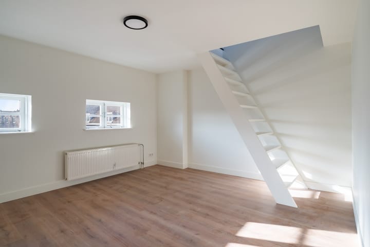 Foto 33 van Strijensestraat 70-B