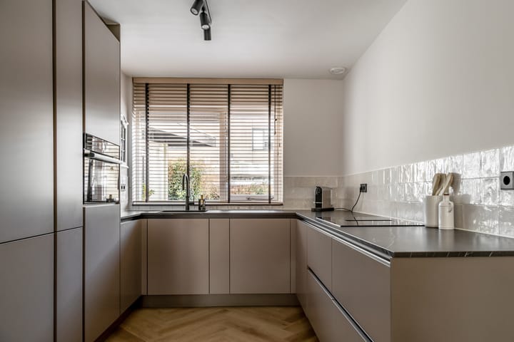 Foto 4 van Swammerdamplein 2