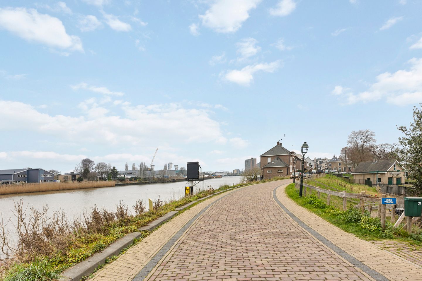 Foto 29 van Alexanderstraat 15