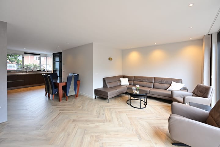 Foto 3 van Erasmushof 24