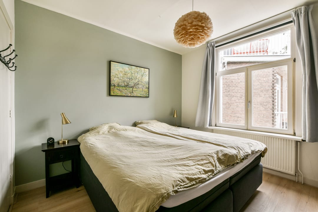 Foto 22 van Roerstraat 7-3