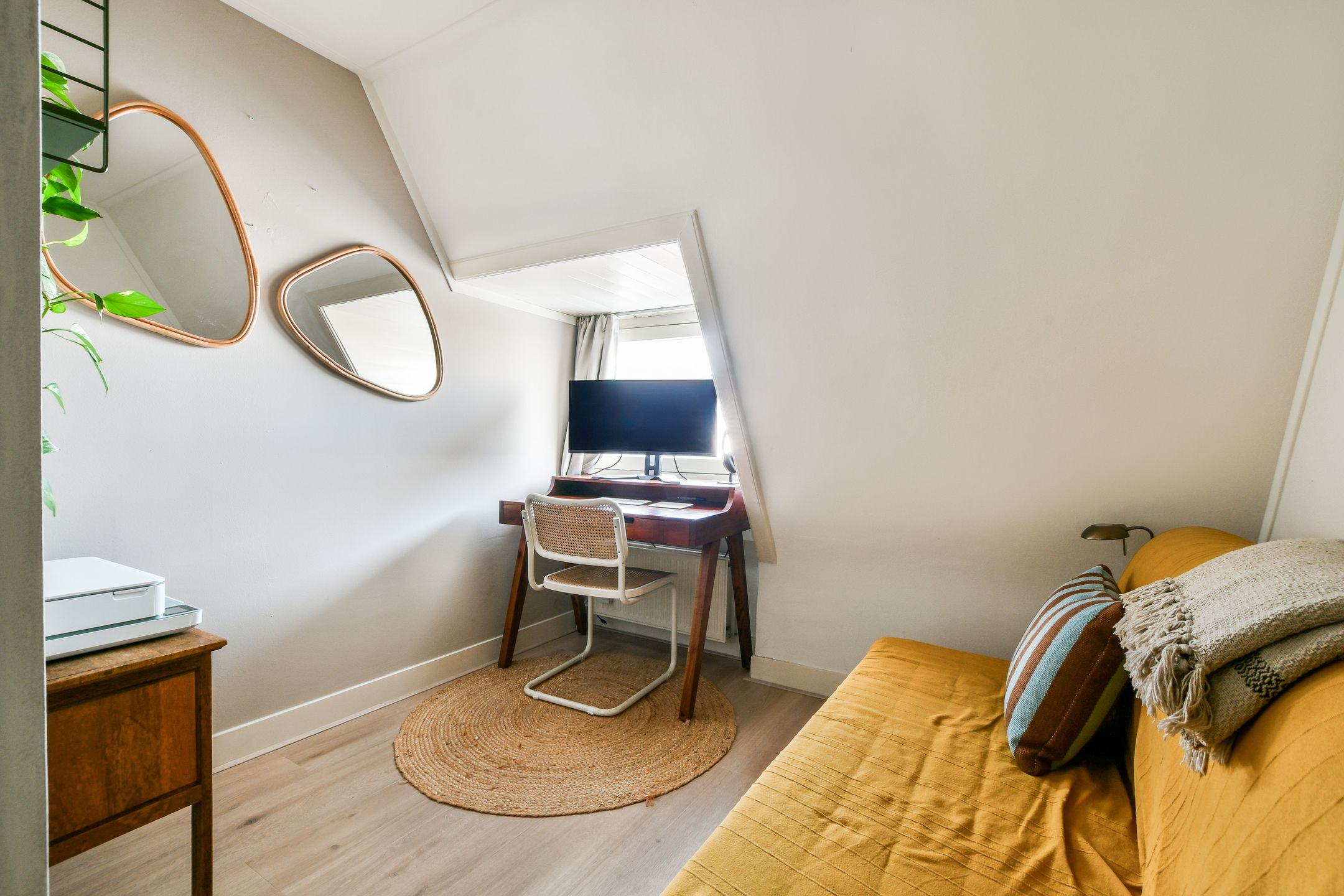 Foto 27 van Roerstraat 7-3