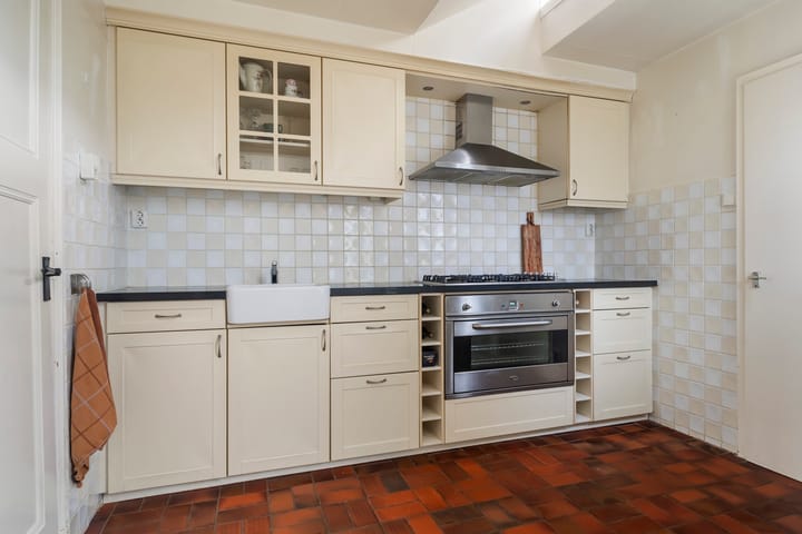 Foto 4 van Spoorstraat 112