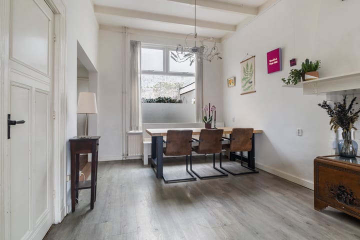 Foto 14 van Spoorstraat 112